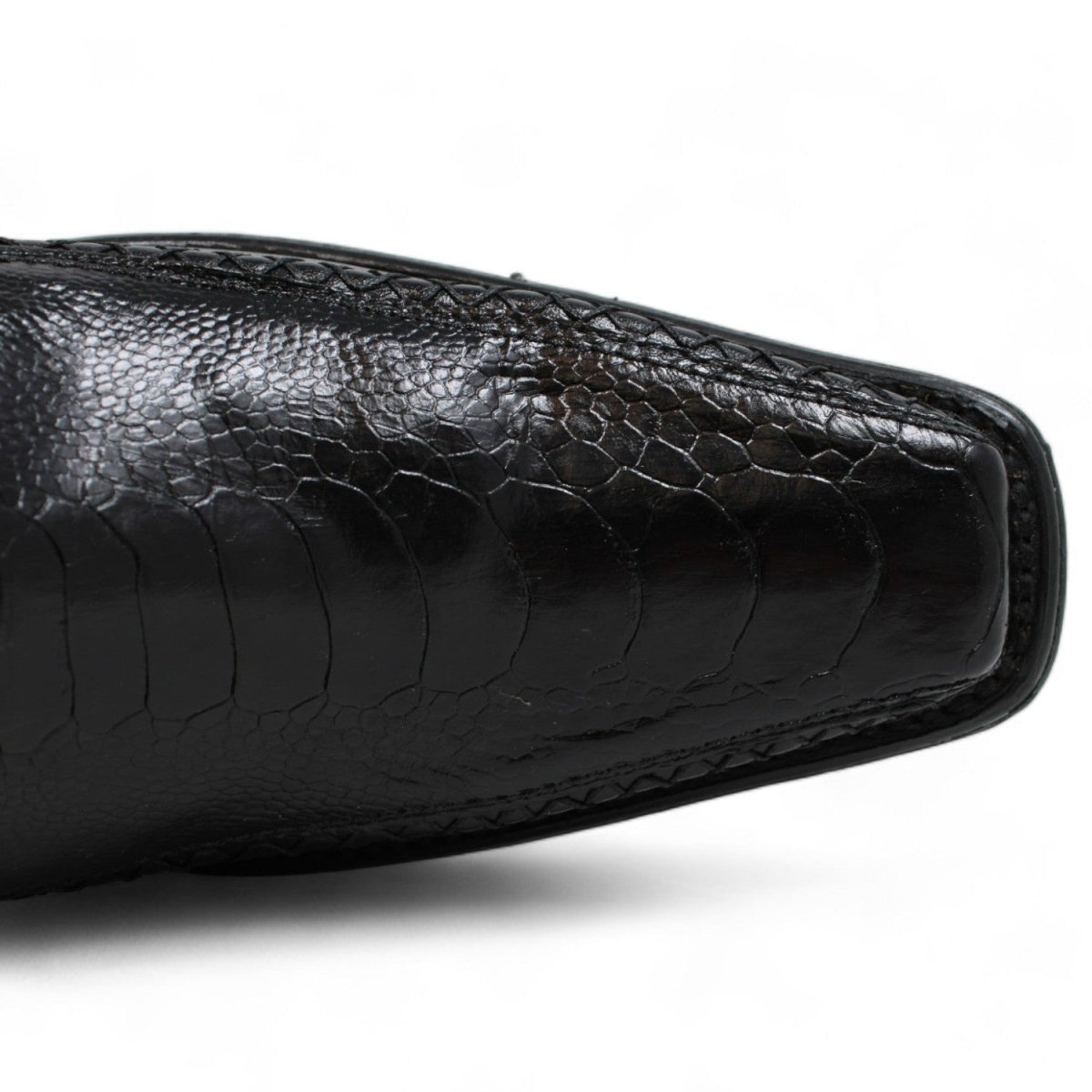 Western Genuine Ostrich Leg r European Toe Boots Black Color - Wild West Boots - Toe View