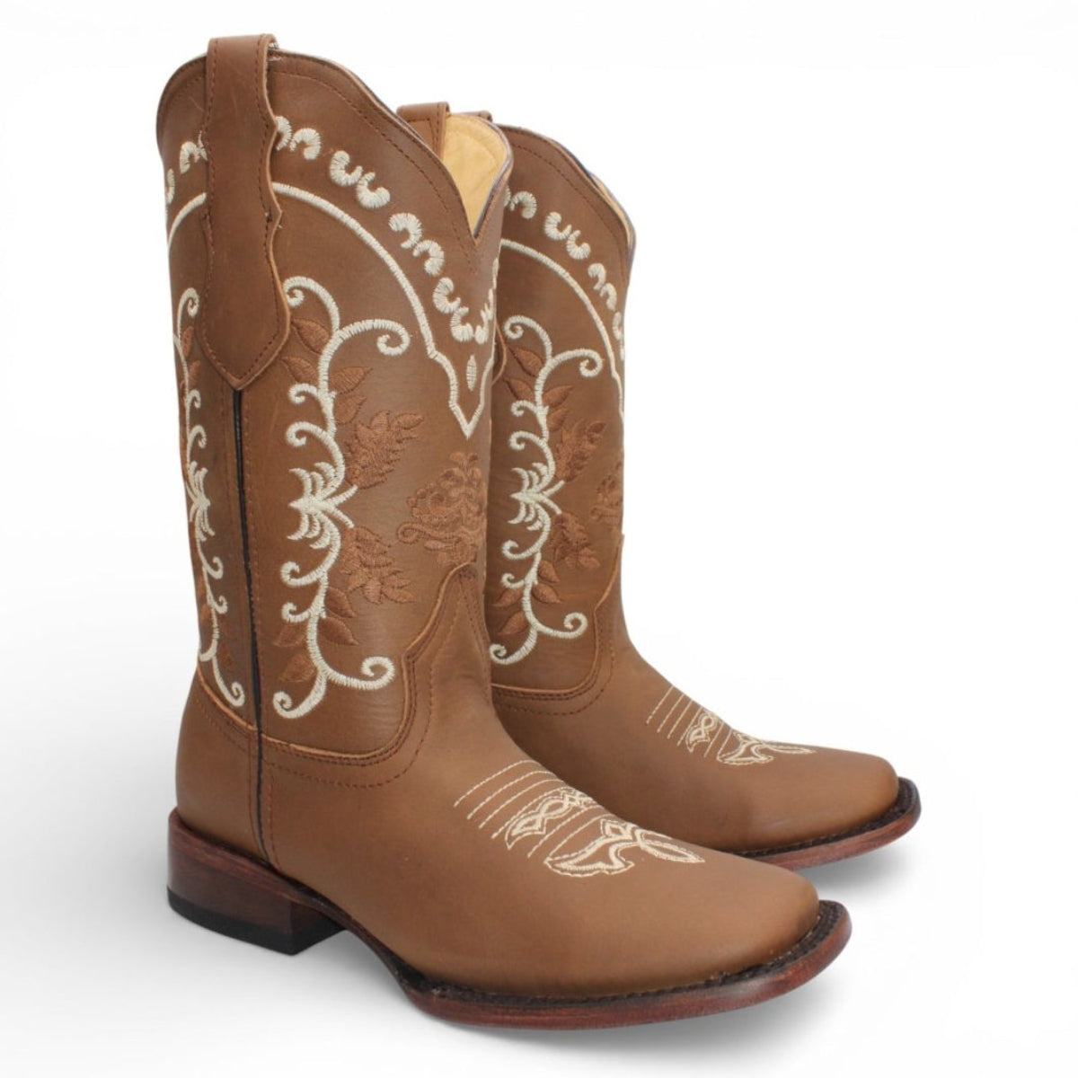 Bota Vaquera para Mujer de Piel con Tubo Bordado y Punta Cuadrada Color Tan – Hooch Boots H222631 - Hooch Boots