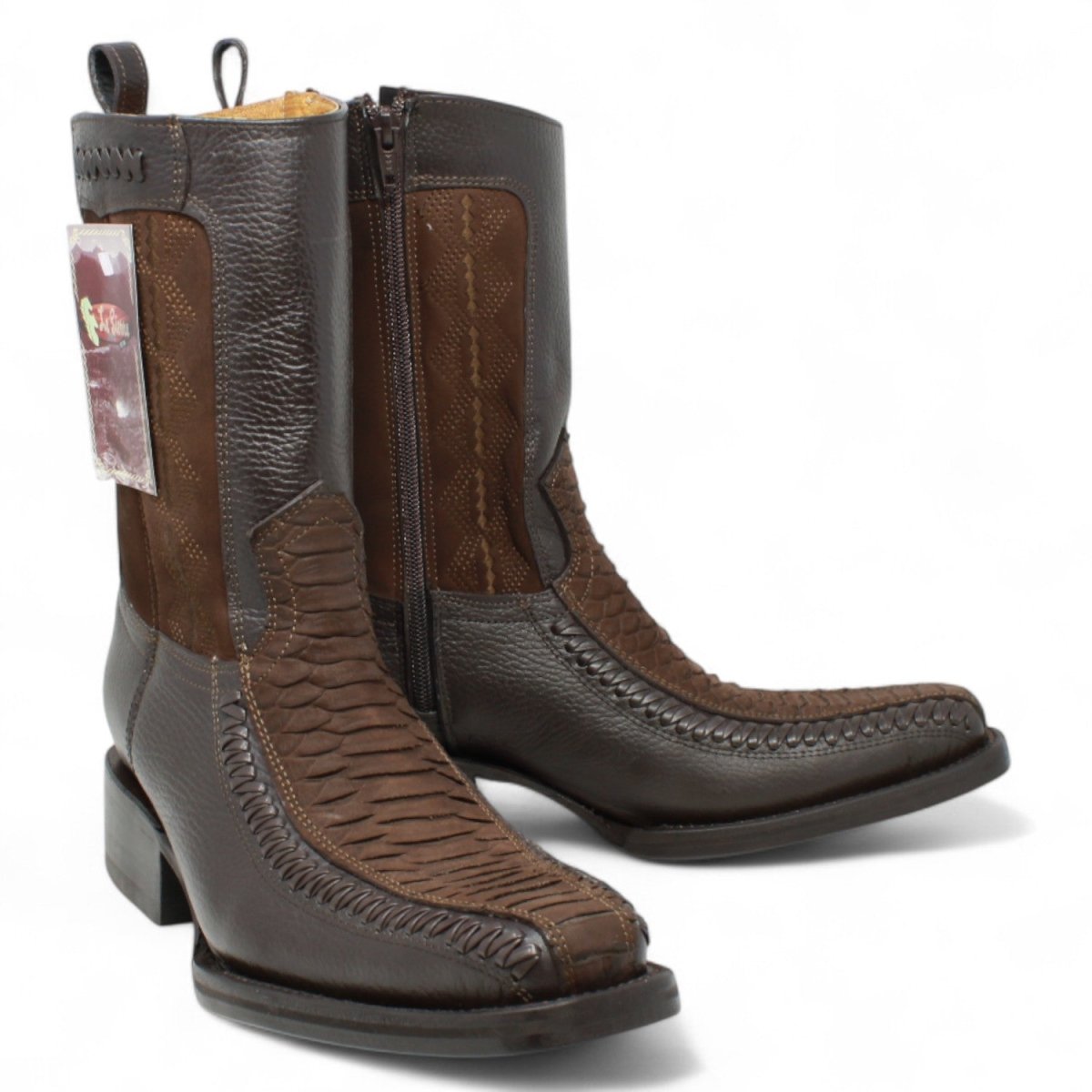 Botas de Piel Punta Cuadrada Piton Nobuck Color Cafe con Cierre - LC260 - La Carreta