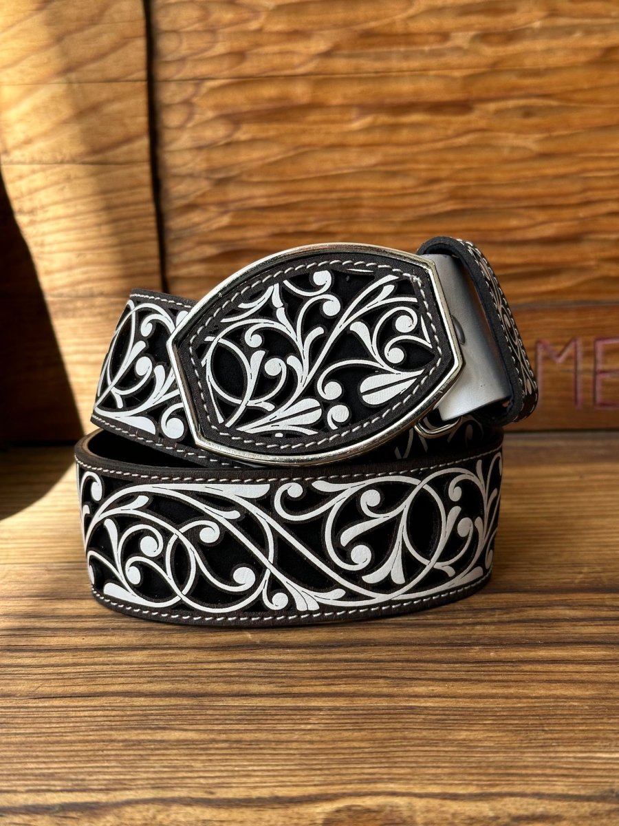 Cinto de Cuero Ramas Blanco con Hebilla de Metal - Rodeo Imports