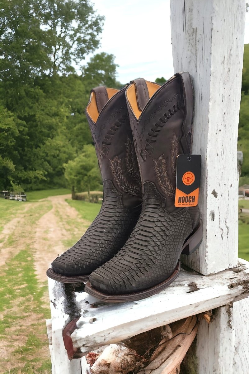 H586394 - B2BHoochBoots