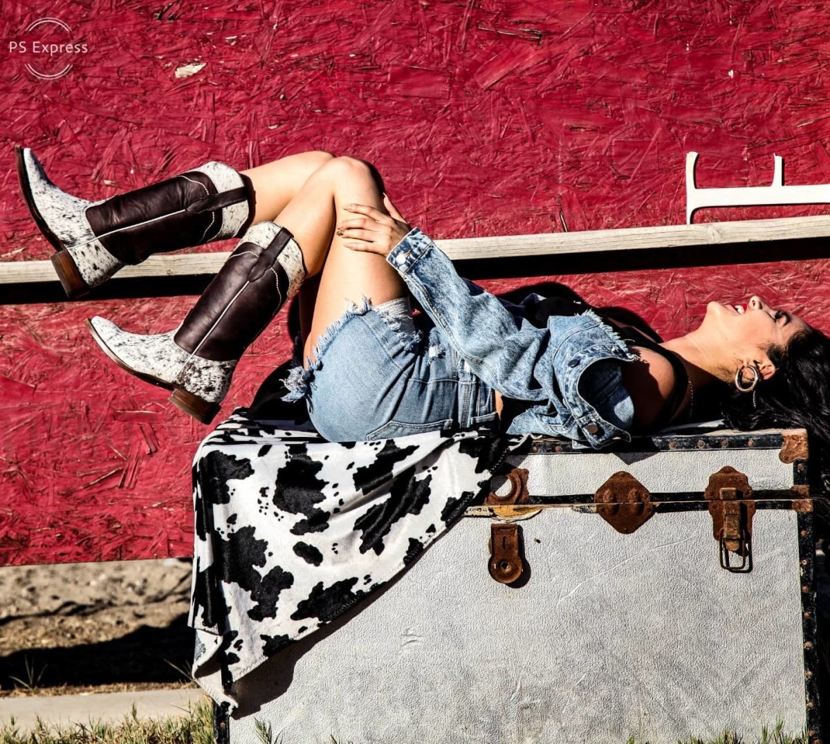 Botas de Cuero con Pelo de Vaca para Mujer en Horma Rodeo Q322V2504 - Quincy Boots