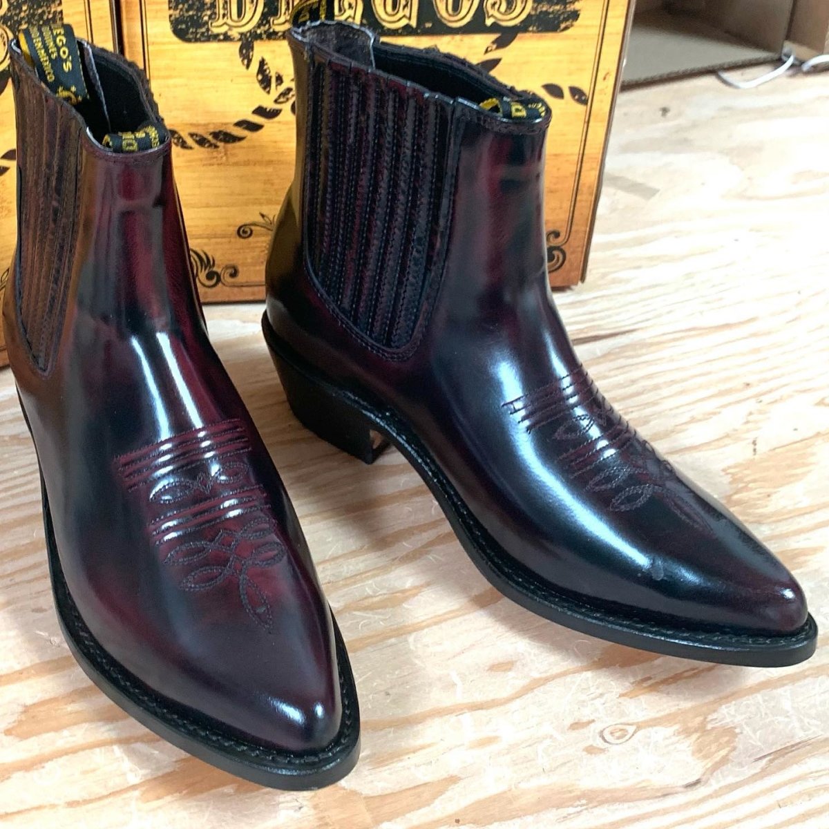 Botin Charro de Piel Acabado Camaleon Modelo: DIE-CAM - Los Altos Boots