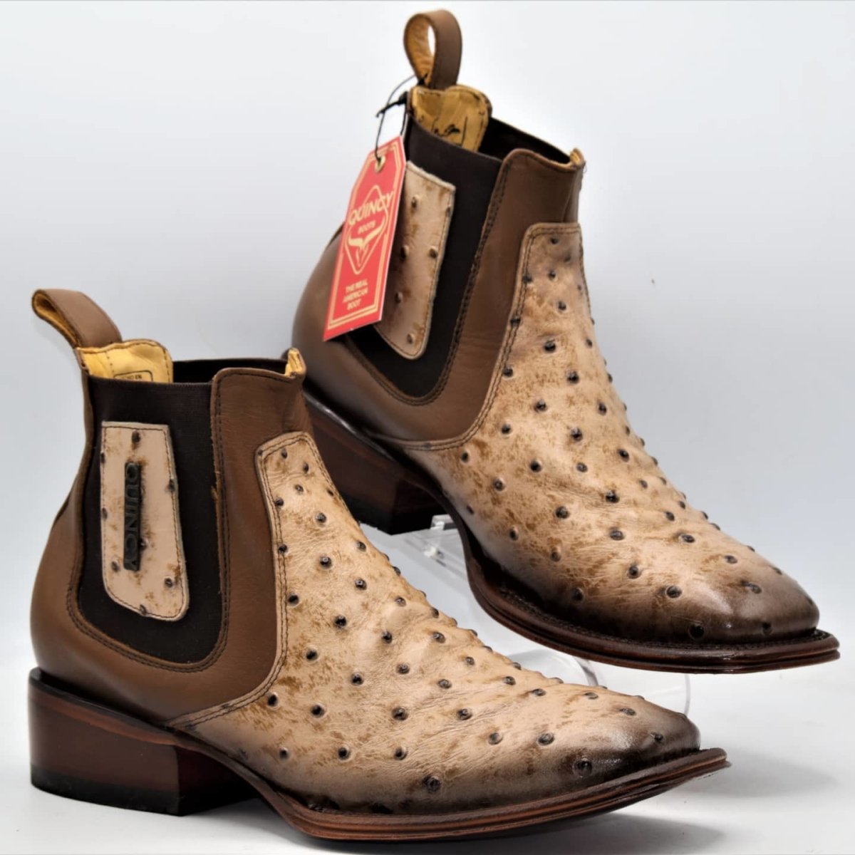 Botin de Avestruz Grabado con Punta Cuadrada Q82B0311 - Quincy Boots