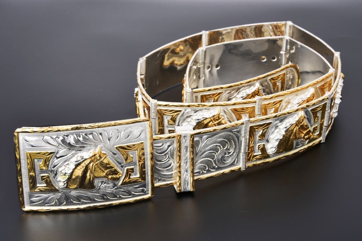 Cinto de Herrajes de Plata Fino Original para Hombre con Caballo WD-1388 - White Diamonds Boots