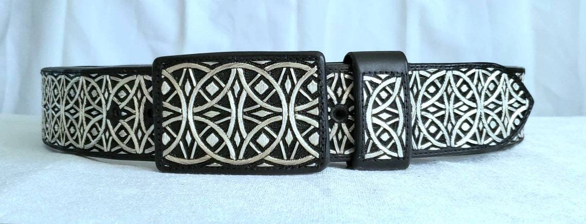 Cinto de Hilo de Plata Fino Original para Hombre WD-1902 - Caballo Bronco