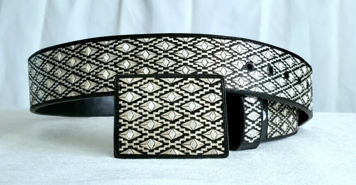 Cinto de Hilo de Plata Fino Original para Hombre WD-1905 - Caballo Bronco