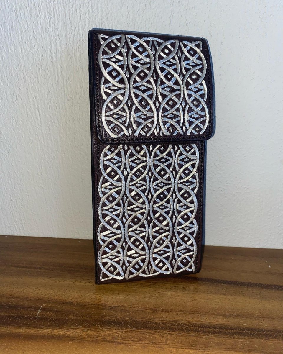 Funda Mil Aros para Smartphone de Hilo de Plata Original - White Diamonds Boots