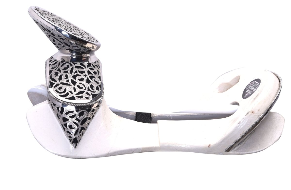 Fuste Charro para Montura de Acero con Guias Color Blanco WD-1055 - caballobronco.com