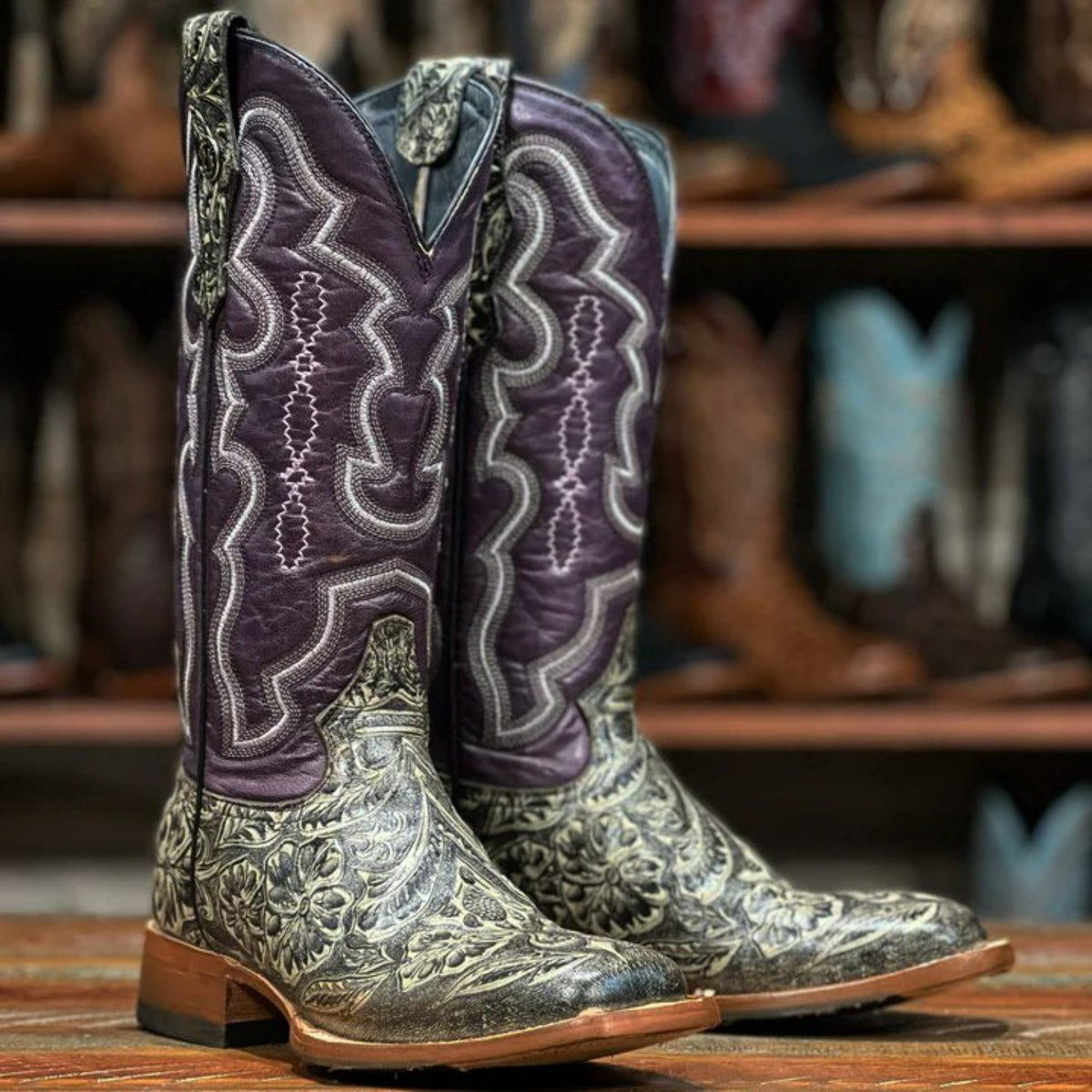 Tanner Mark Women's 'Trinity' Hand Tooled Square Toe Leather Boots Brown