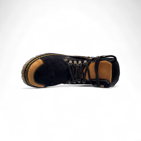 Zapato de trabajo para hombre punta redonda de piel genuina acabado gamuza color negro y miel con suela de hule transparente Hooch Boots H70151