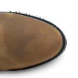 Bota de trabajo para hombre en color tang con punta redonda, caña media y suela de hule Mil Rayas resistente. Toe