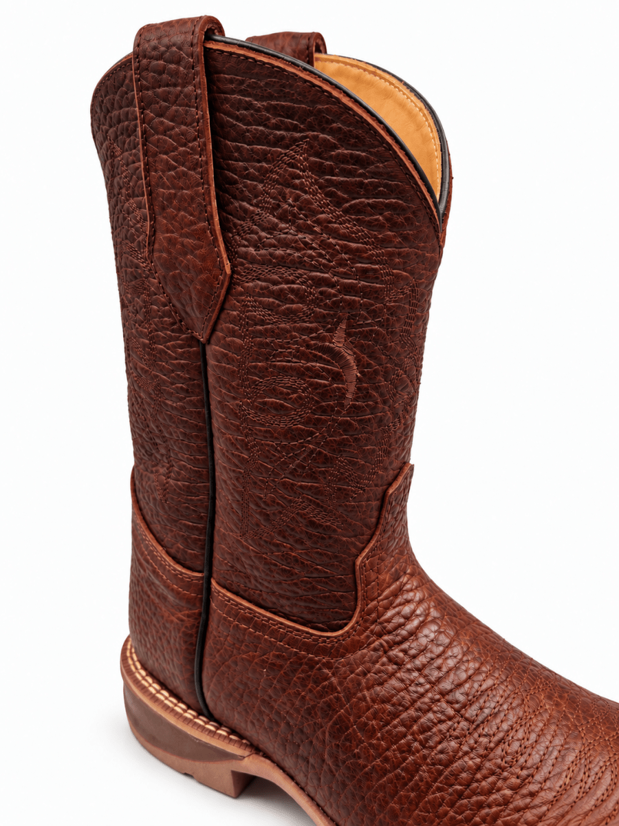 Bota Vaquera para Hombre Punta Cuadrada de Piel Bull Shoulder Color Shedron con Suela de Hule – Hooch Boots H52W5083 - Hooch Boots