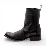 Bota Vaquera para Hombre Punta Dubai de Piel Grabado Mantarraya con Perla Sencilla y Cierre Lateral – Hooch Boots H580594 - Hooch