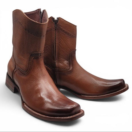 Bota Vaquera para Hombre Punta Dubai de Piel Privo Color Miel – Hooch Boots H52PD5195 - Hooch