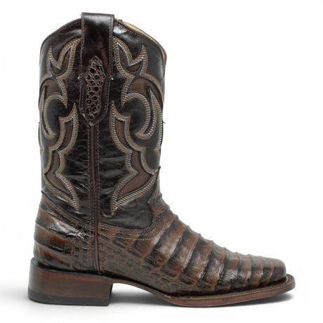 Bota Vaquera para Hombre Punta Rodeo Grabado Tipo Caiman Belly Color Chocolate de Piel Genuina – Hooch Boots H519473 - Hooch