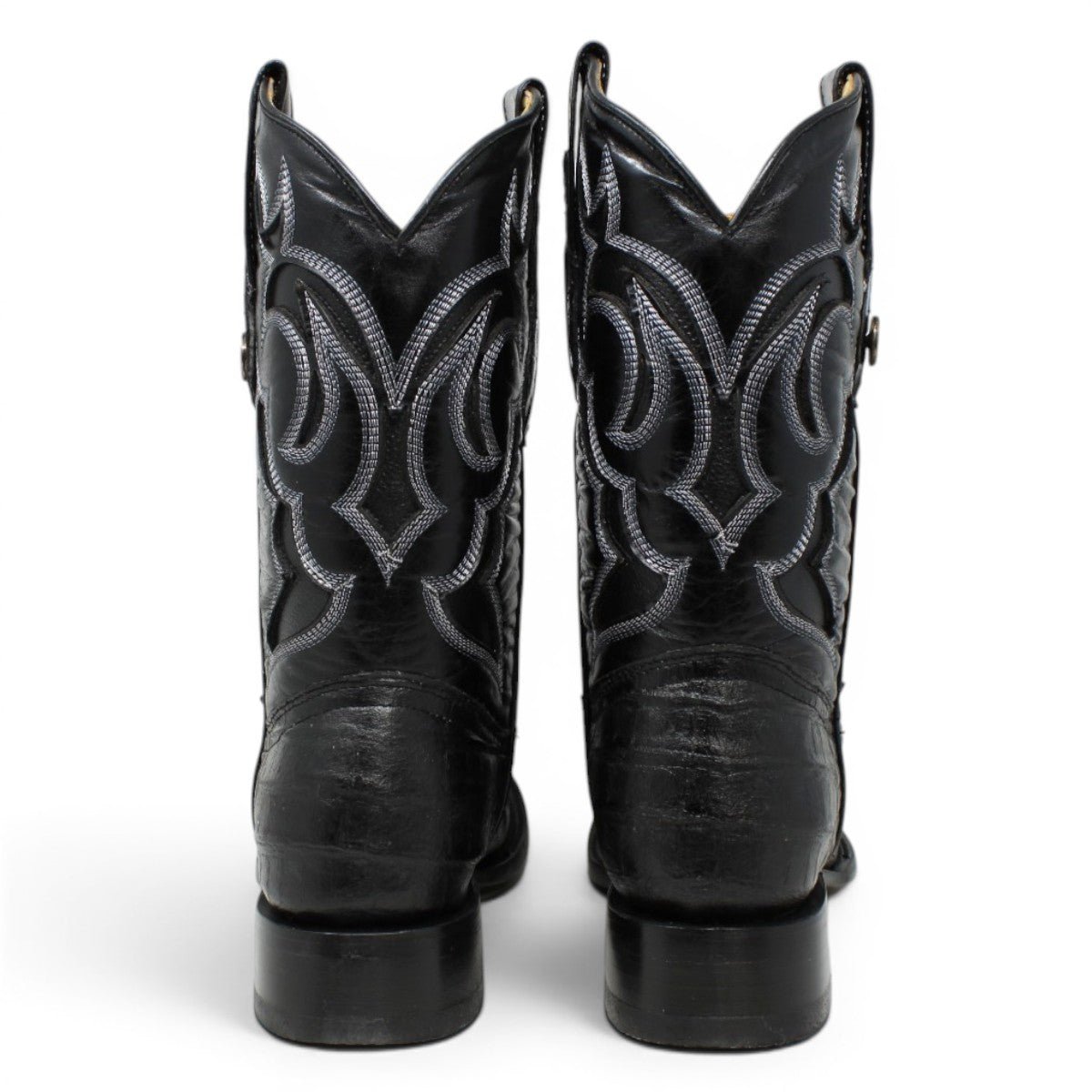 Bota Vaquera para Hombre Punta Rodeo Grabado Tipo Caiman Belly Color Negro de Piel Genuina – Hooch Boots H510573 - Hooch