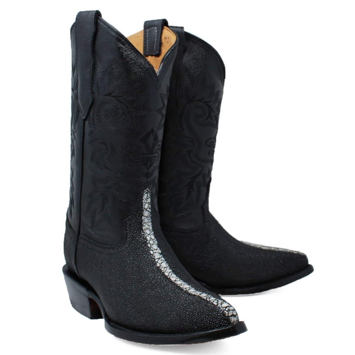 Botas de Mantarraya Perla Completa Grabada Horma Puntal Color Negro LC-099NEG - Rodeo Imports