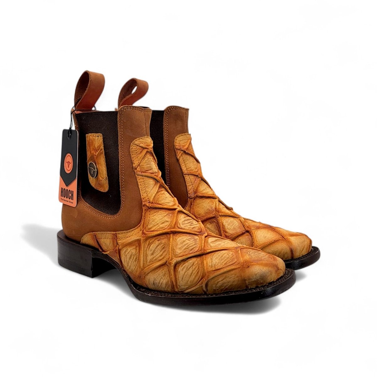 Botin Vaquero para Hombre de Piel Grabado Tipo Pirarucu Color Honey con Punta Cuadrada Ancha – Hooch Boots H42RM7251 - Hooch Boots