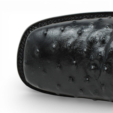 Botines de Avestruz Grabado con Punta Cuadrada Color Negro Q82B0305 - Quincy Boots