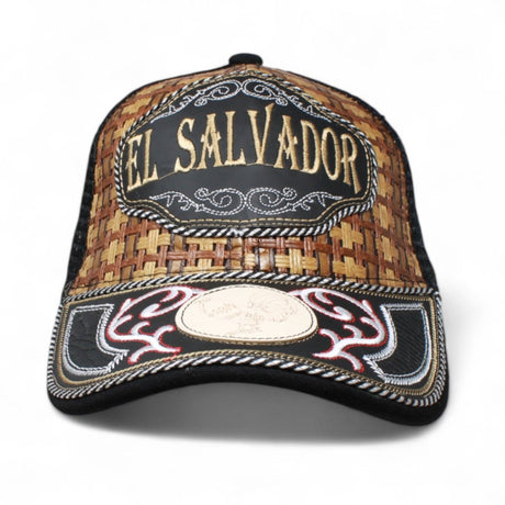 Gorra Artesanal con Bordado Paises - La Carreta