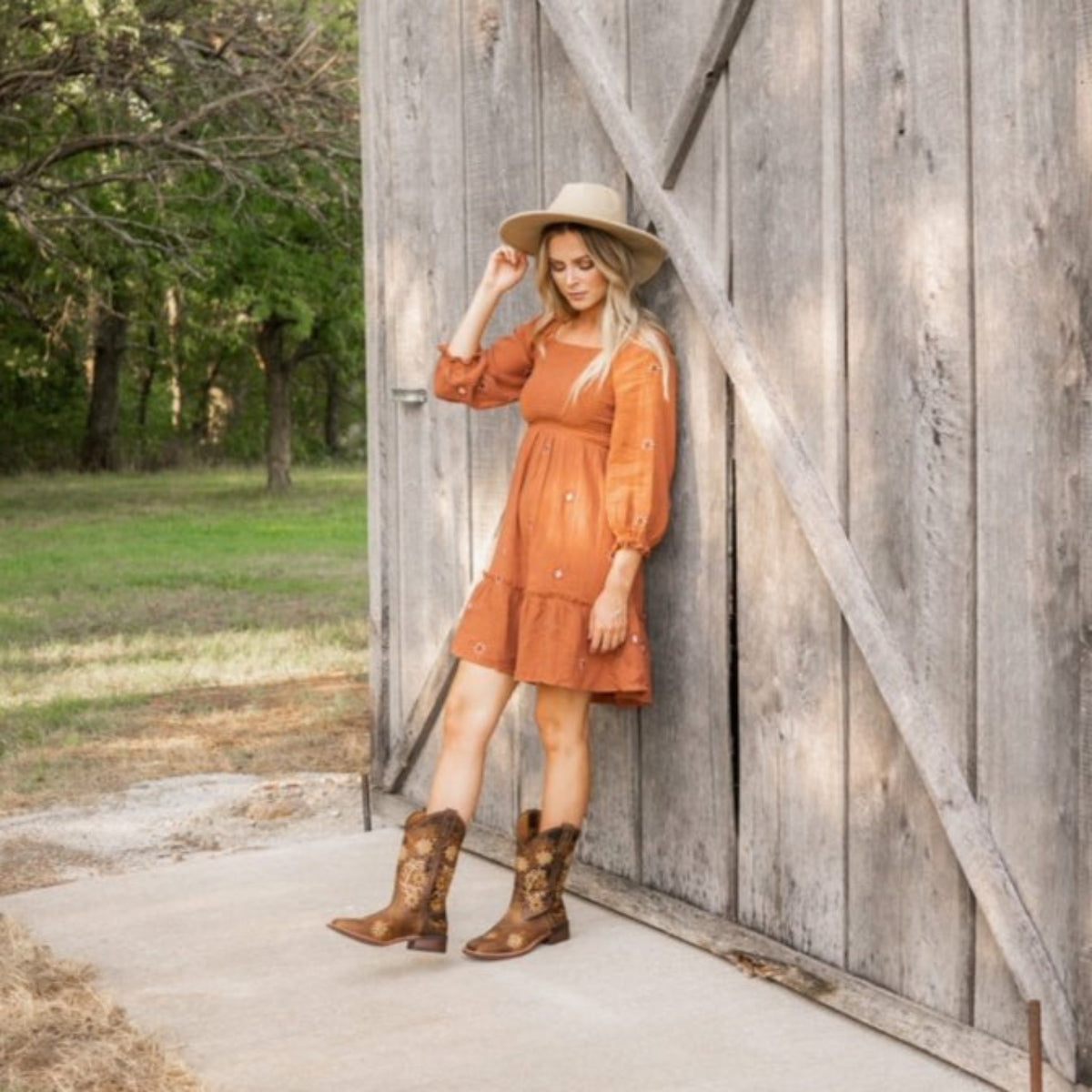 Laredo Women's Secret Garden Broad Square Toe Leather Boots