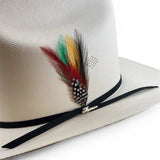 Sombrero Morcon 1,000X Estilo El Fantasma con Plumas y Liston Negro - Rodeo Durango