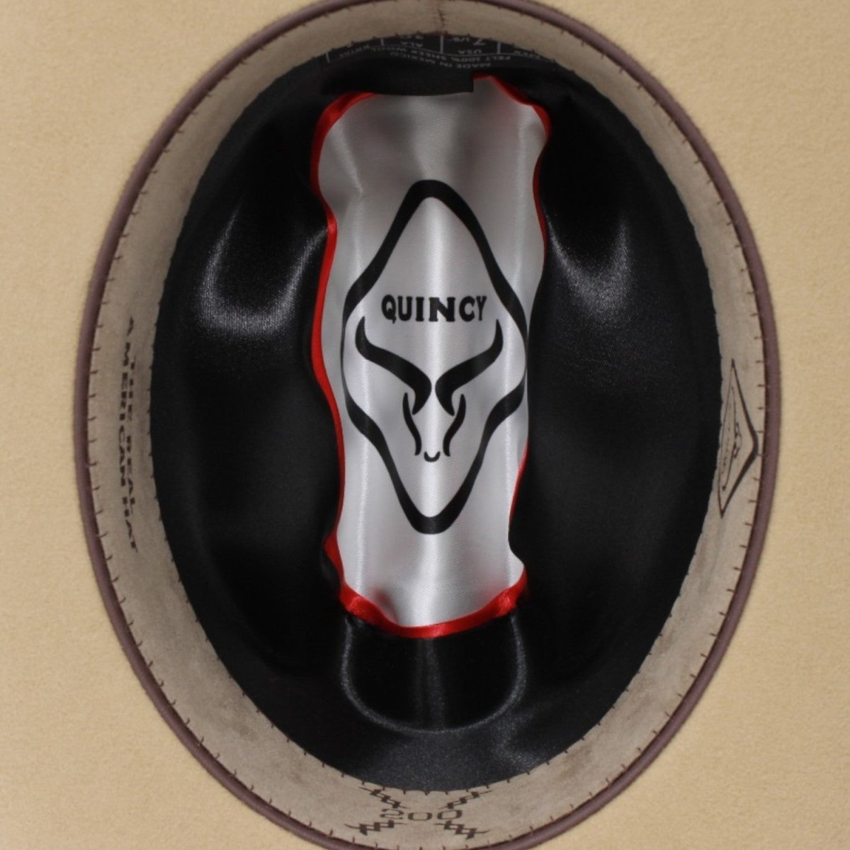 Texana 200X Estilo El Innombrable Quincy Color Camel con Plumas - Quincy Boots