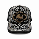 Gorra vaquera bordada negra tipo trucker diseno Jinete de Toro Hooch Boots