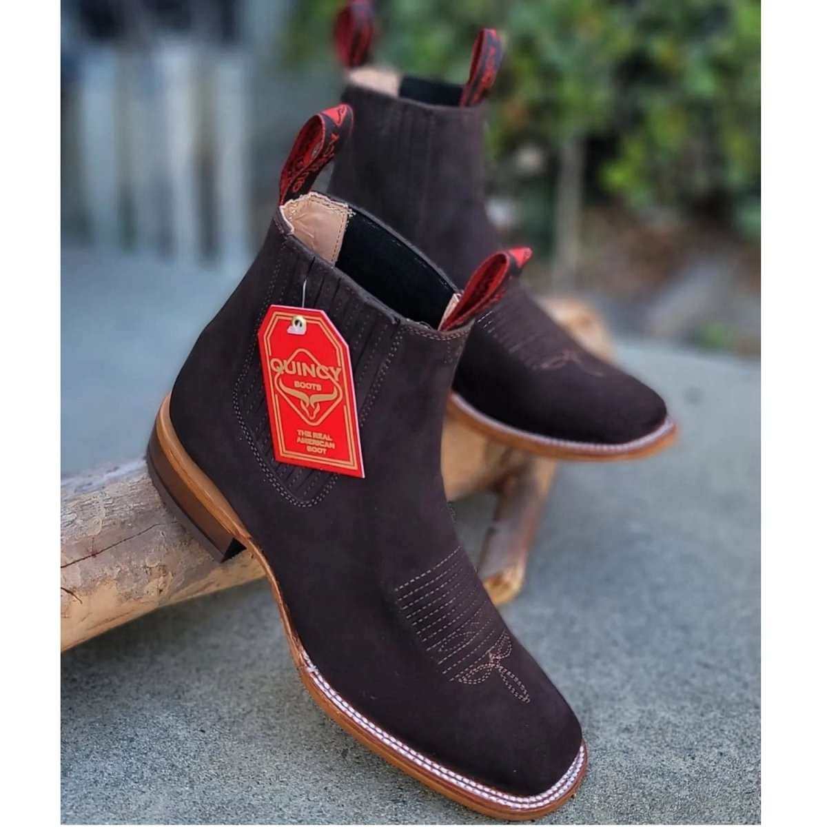 Botines Charros de Gamuza Original Punta Cuadrada Color Chocolate - Quincy Boots