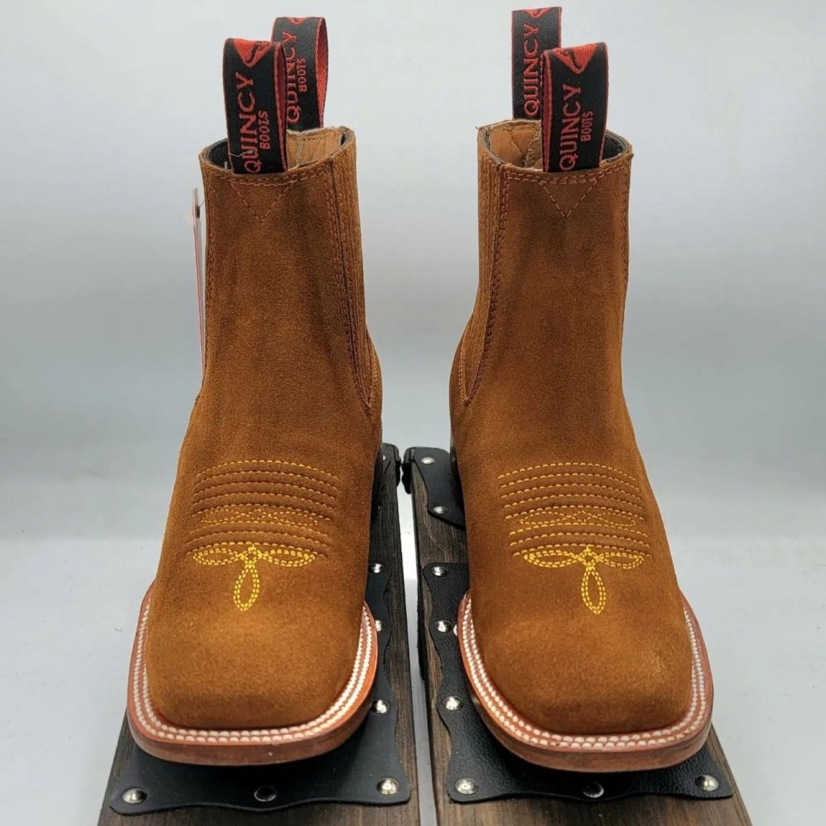 Botines Charros de Gamuza Original Punta Cuadrada Color Shedron Q82BR6350 - Quincy Boots