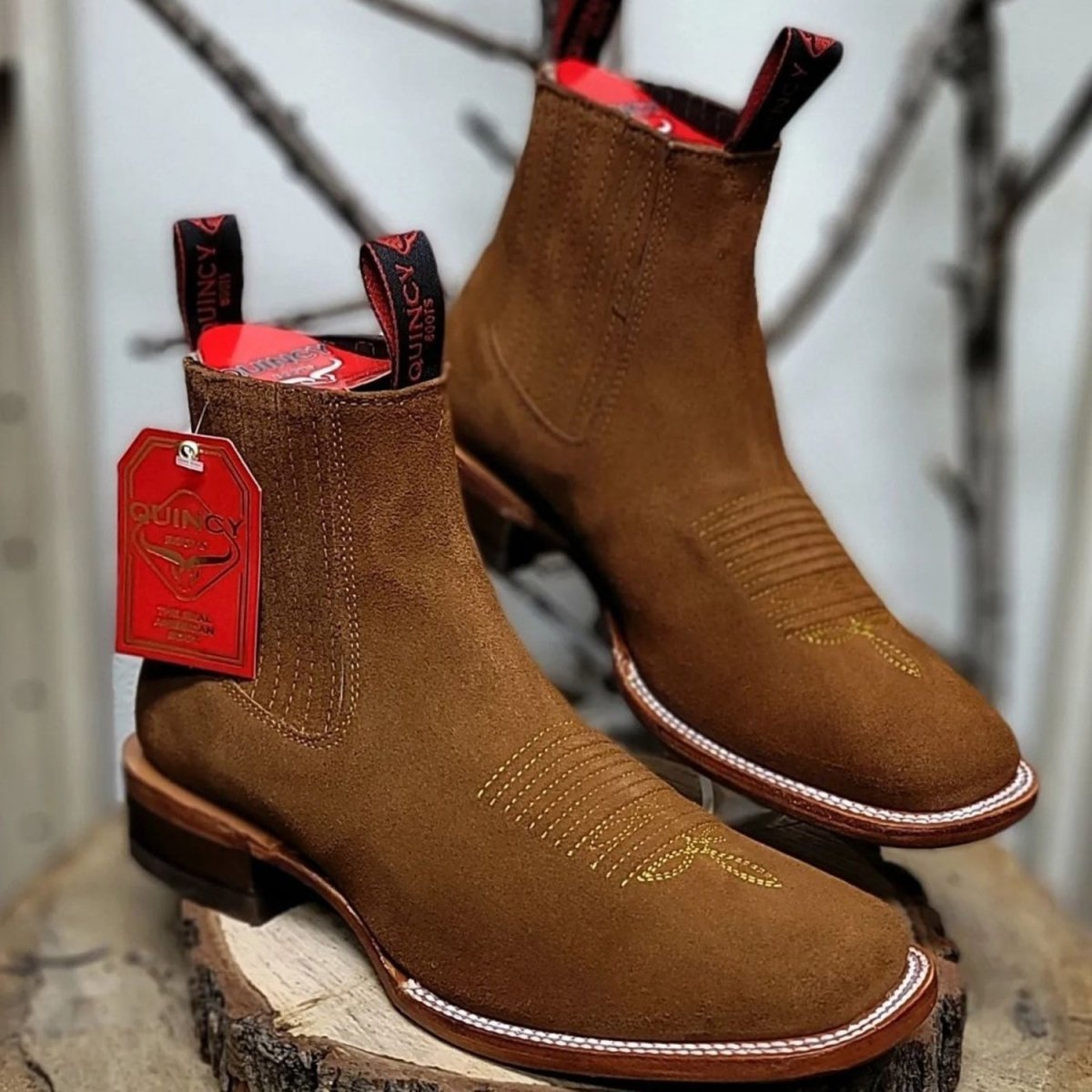 Botines Charros de Gamuza Original Punta Cuadrada Color Shedron Q82BR6350 - Quincy Boots