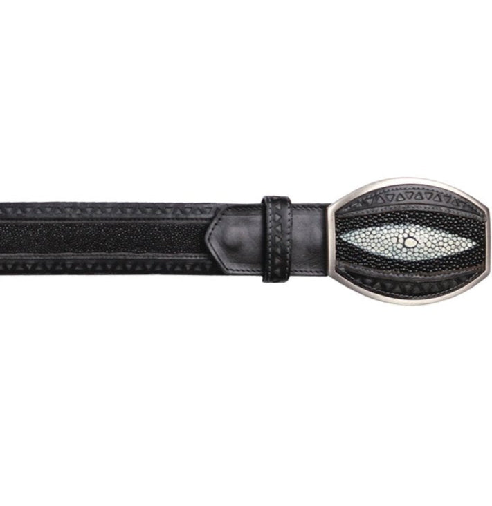 Cinto Vaquero para Hombre de Piel con Grabado Tipo Mantarraya con Perla Sencilla Color Negro 2