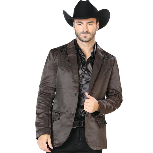 Estilo vaquero. hombre de moda vestido con chaqueta de cuero