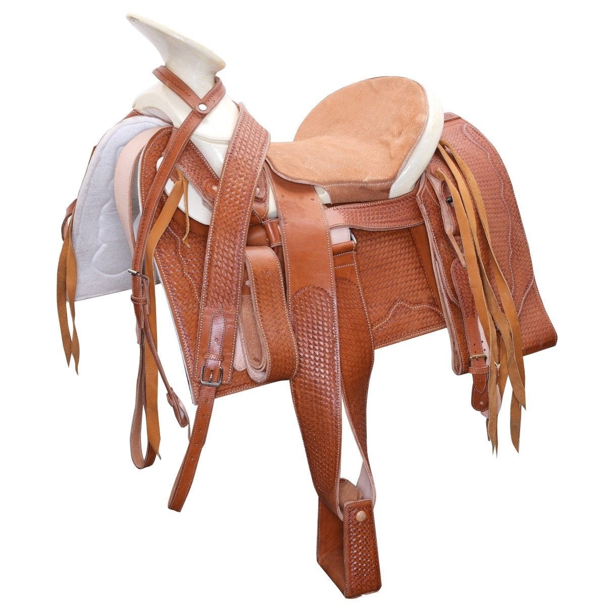 Mexican Horse Saddle Piteado Cola De Pato - Black Mexican Horse Saddle Piteado Cola De Pato - Black