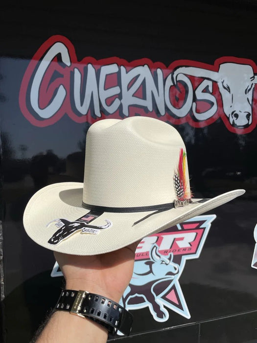 Sombrero Cuernos Chuecos 100X Horma Durango con Plumas - Cuernos Chuecos